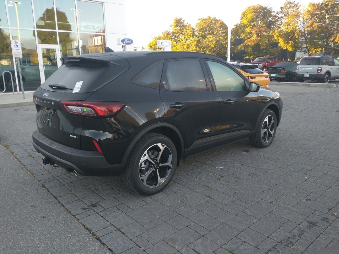 new 2025 Ford Escape car, priced at $47,169