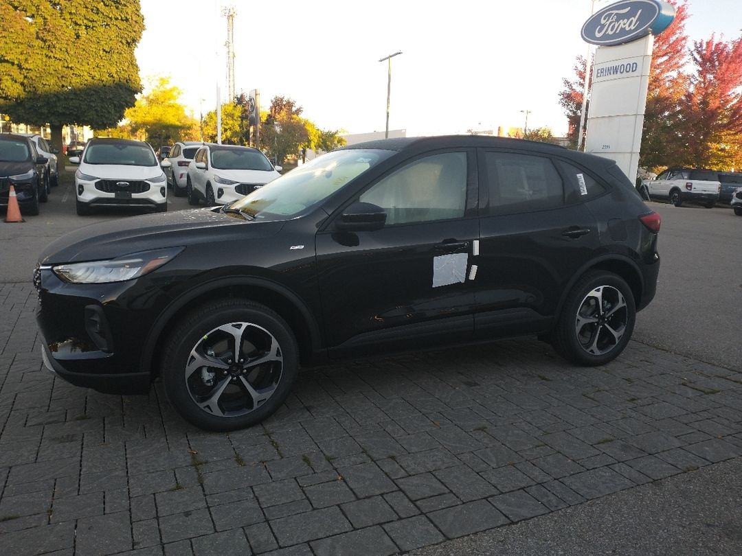 new 2025 Ford Escape car, priced at $47,169