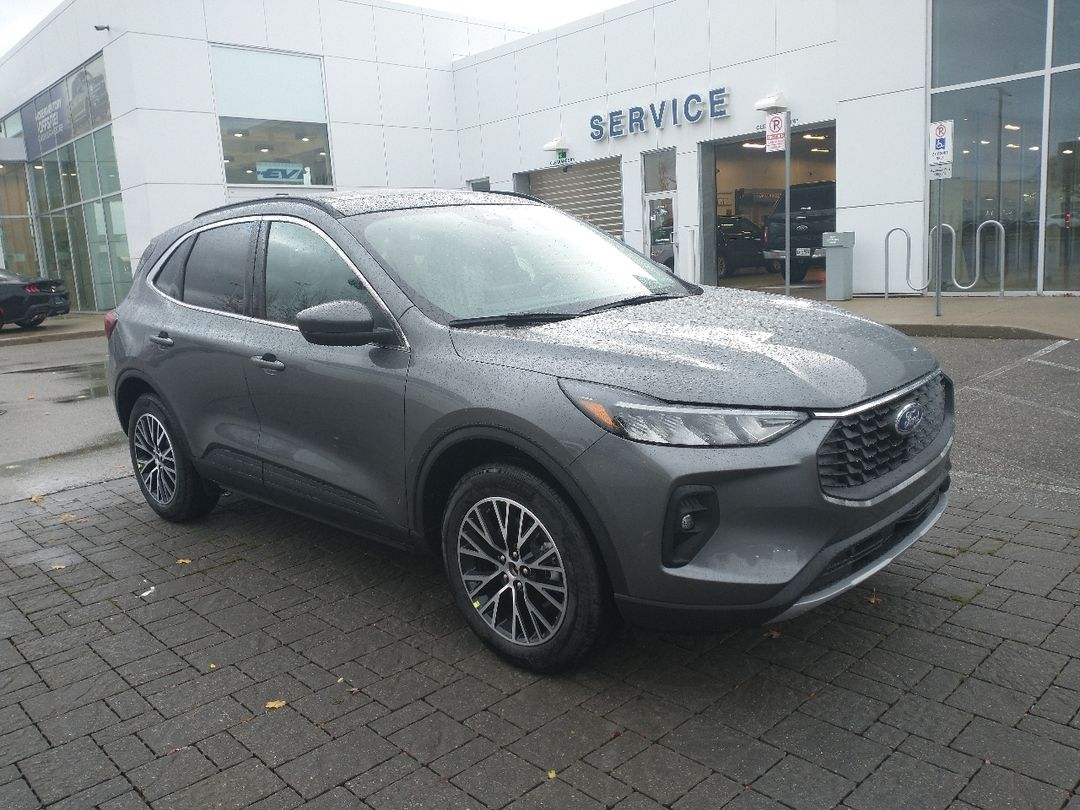 new 2025 Ford Escape car, priced at $49,094