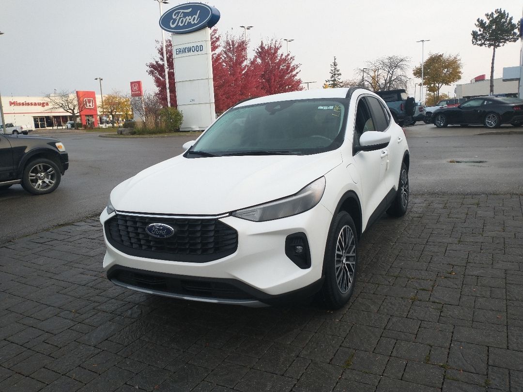 new 2025 Ford Escape car, priced at $47,994