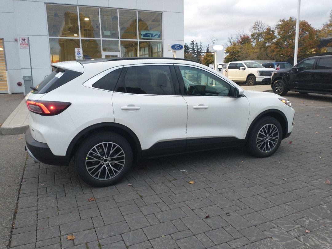 new 2025 Ford Escape car, priced at $49,844