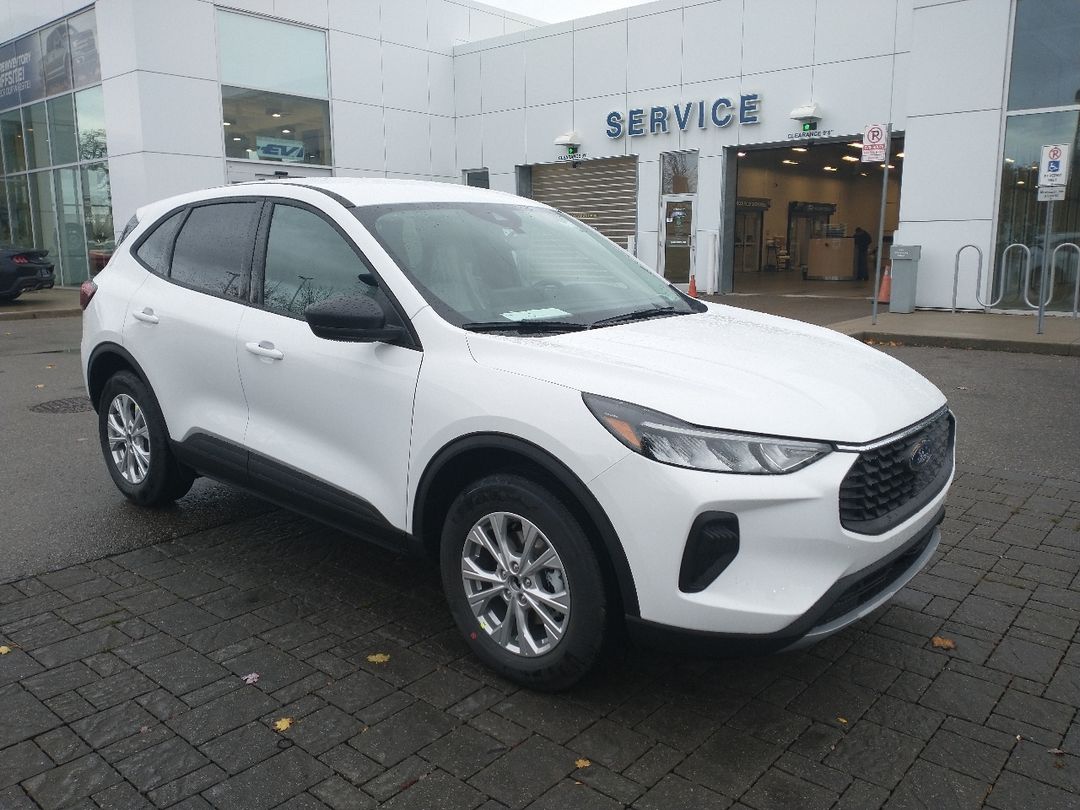 new 2025 Ford Escape car, priced at $39,294