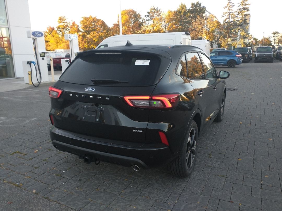 new 2025 Ford Escape car, priced at $51,894