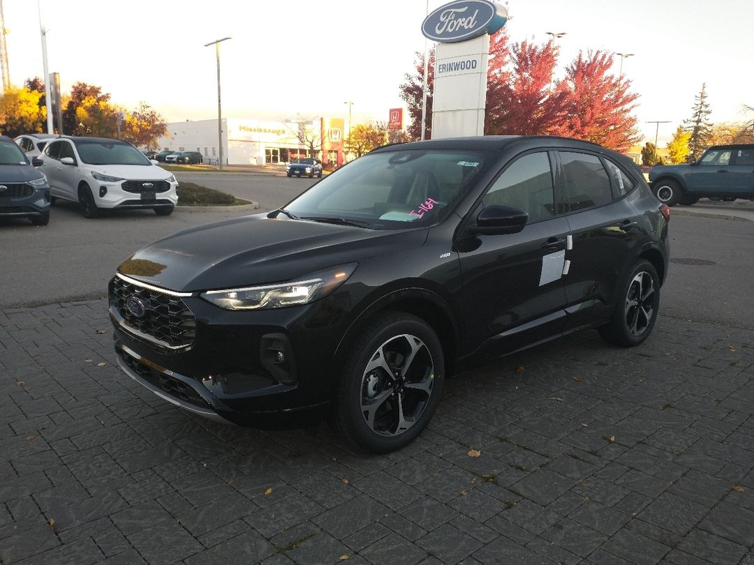 new 2025 Ford Escape car, priced at $51,894