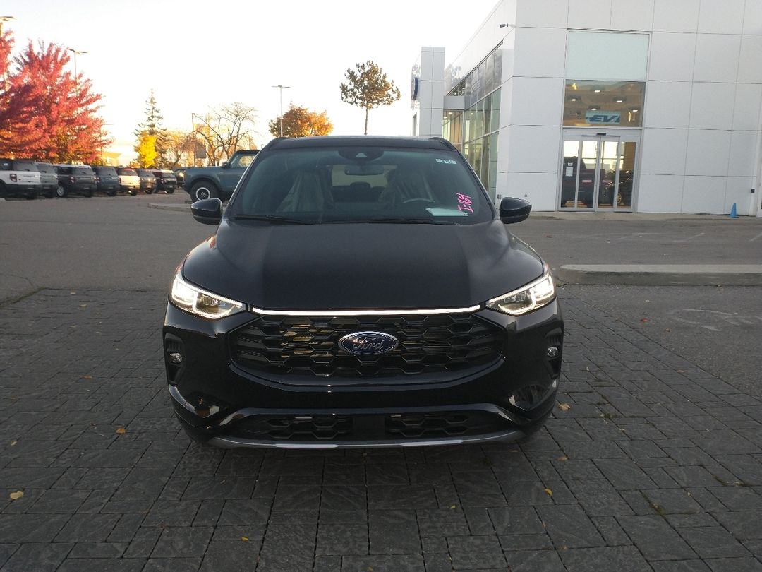 new 2025 Ford Escape car, priced at $51,894