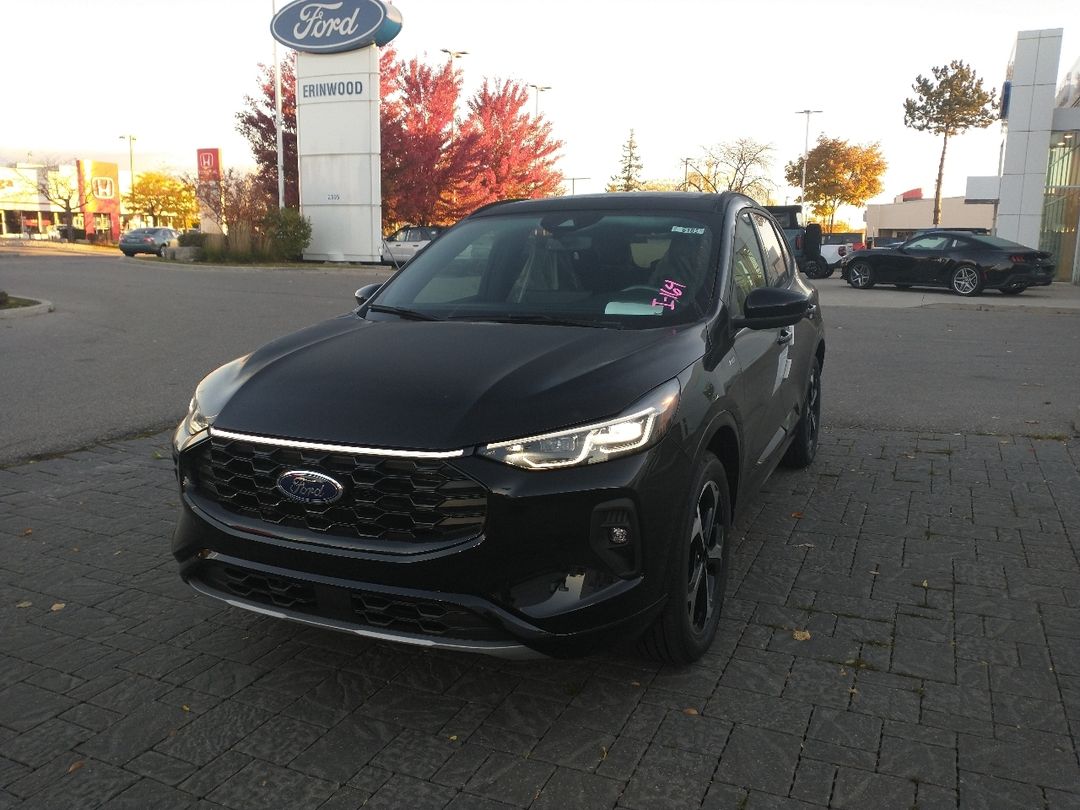 new 2025 Ford Escape car, priced at $51,894