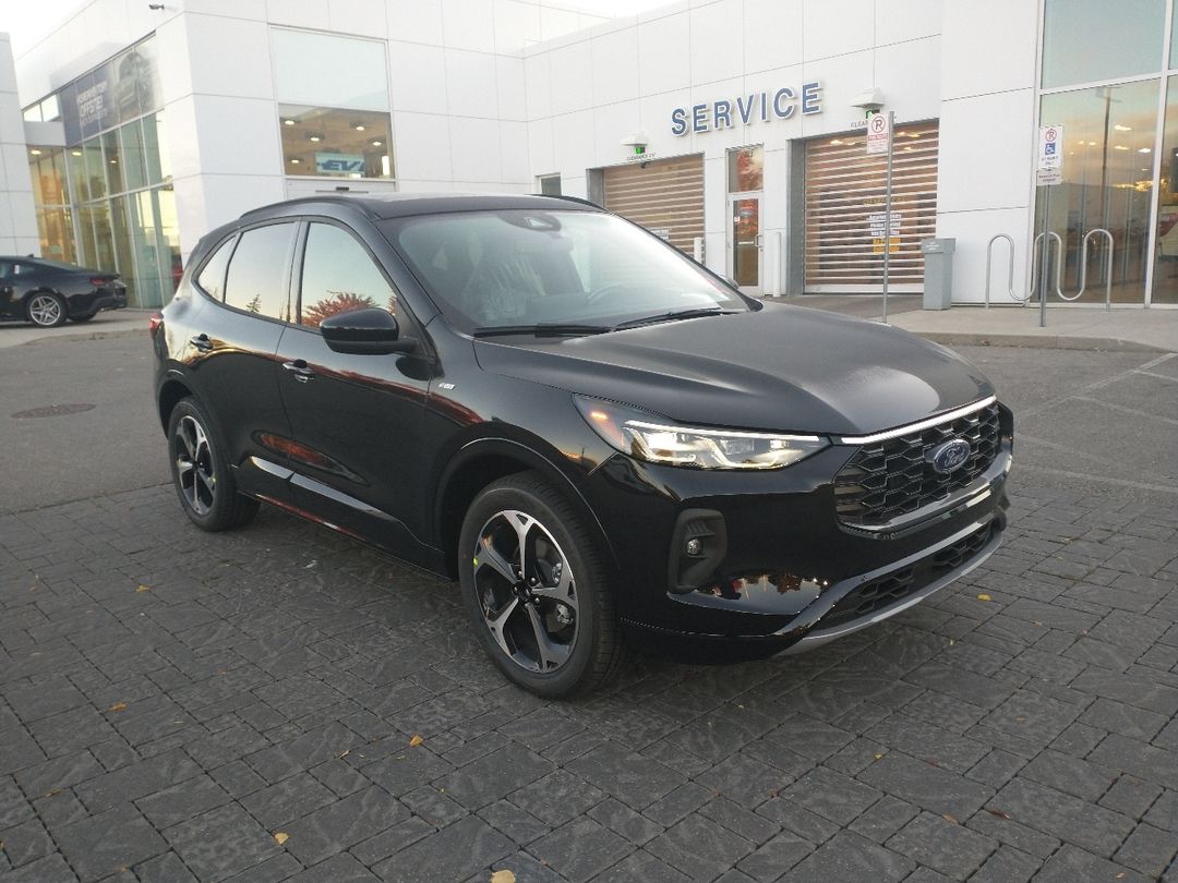 new 2025 Ford Escape car, priced at $51,894