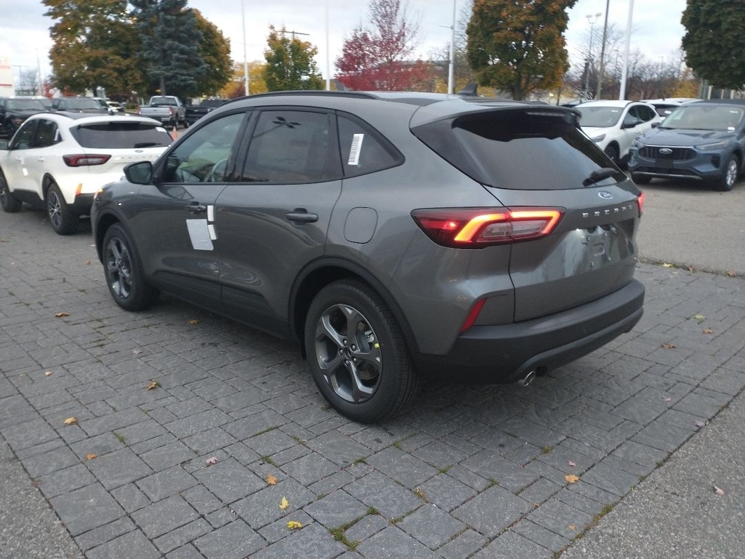 new 2025 Ford Escape car, priced at $46,094