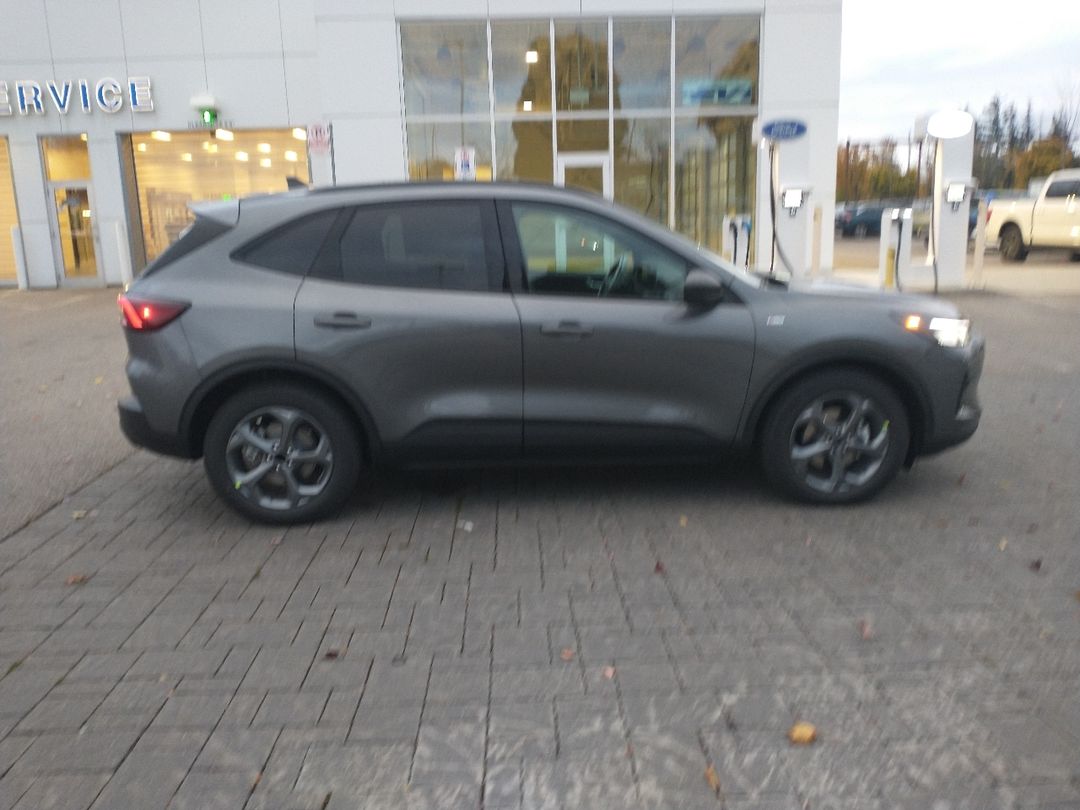 new 2025 Ford Escape car, priced at $45,094