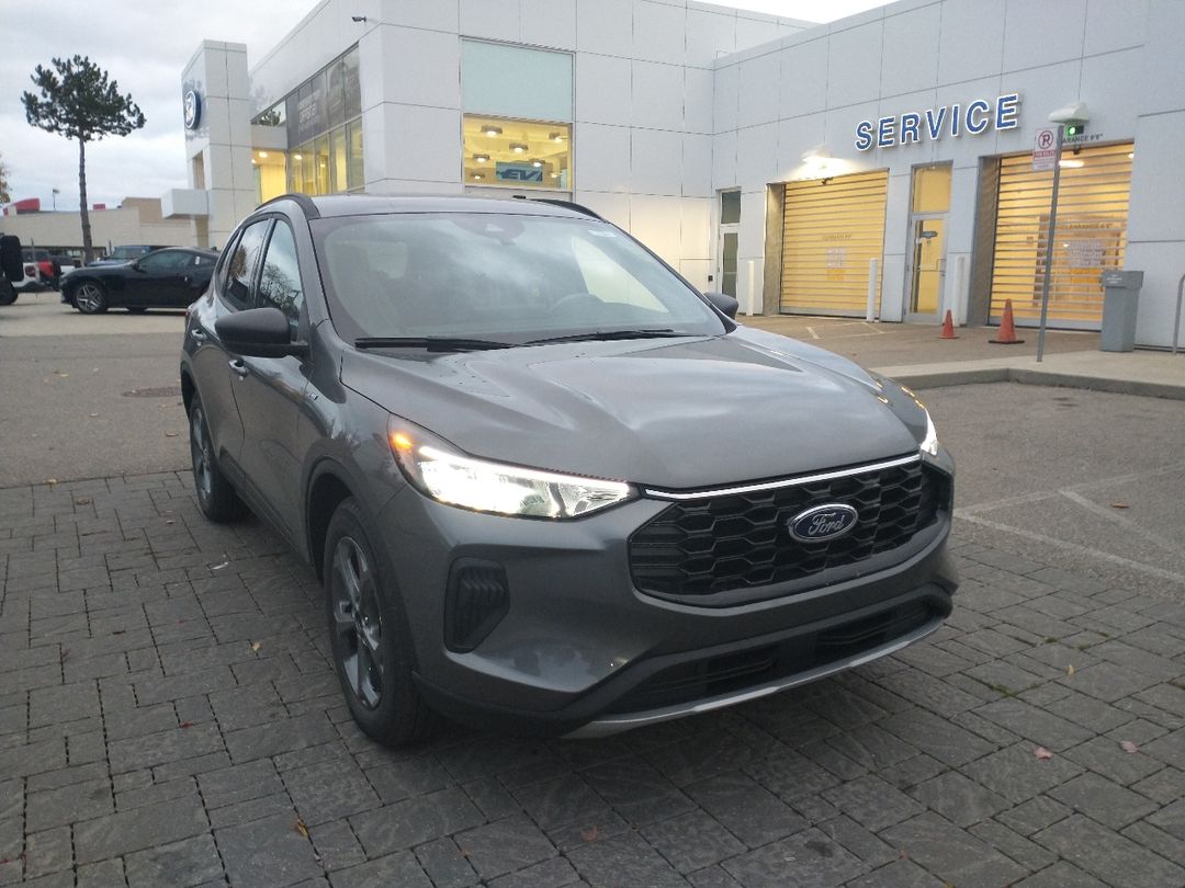 new 2025 Ford Escape car, priced at $45,094