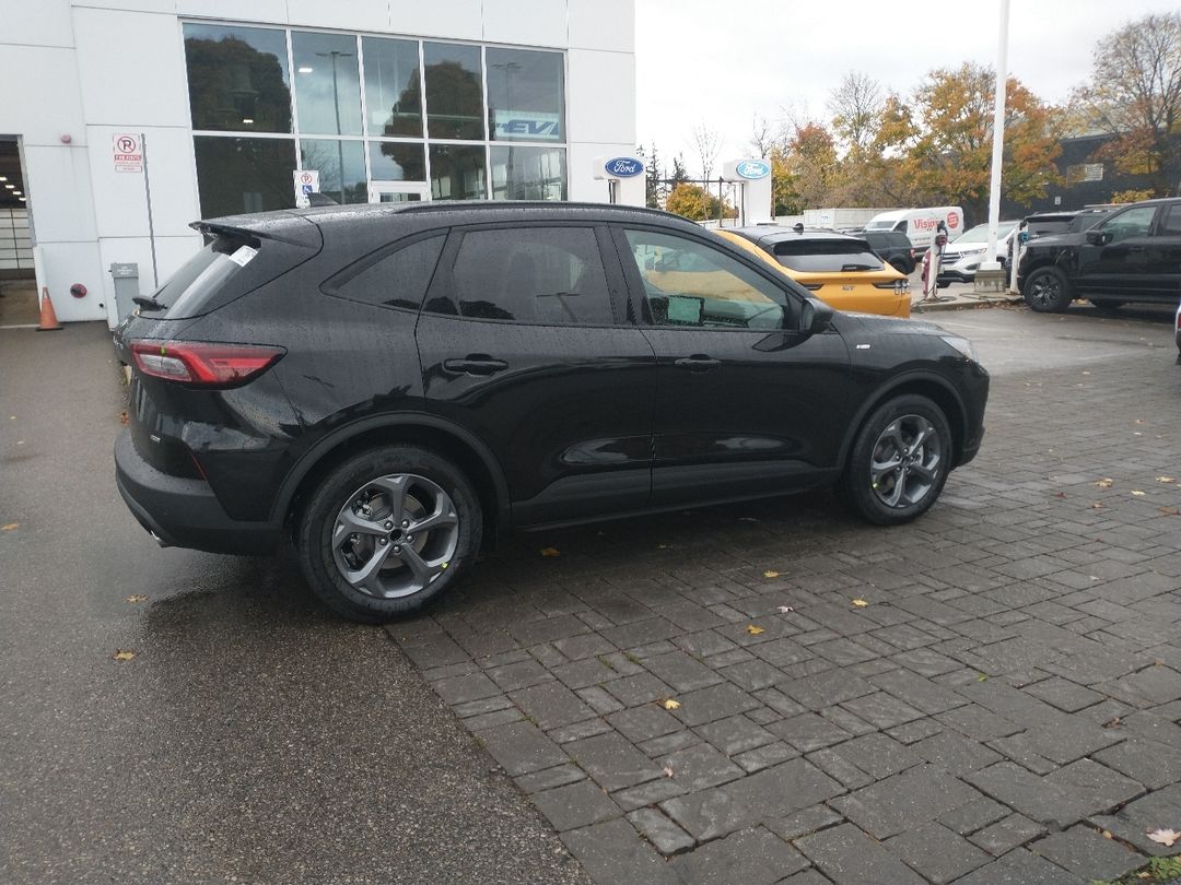 new 2025 Ford Escape car, priced at $46,944