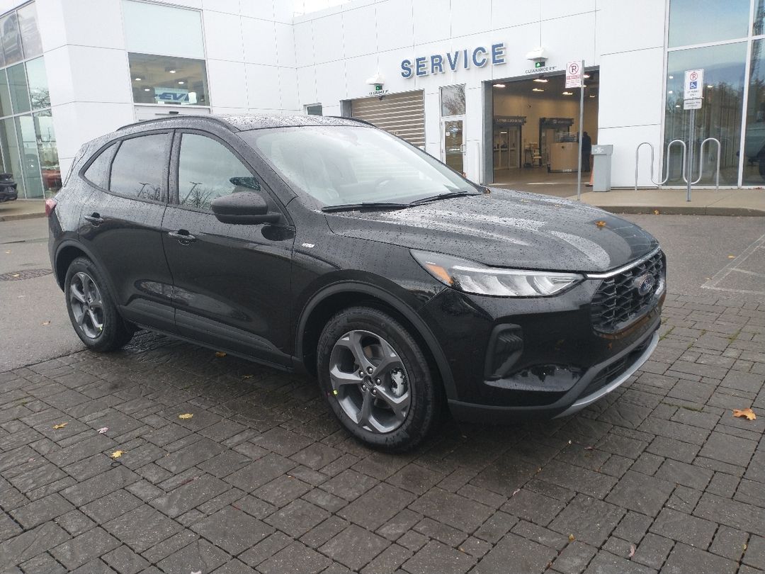 new 2025 Ford Escape car, priced at $46,944