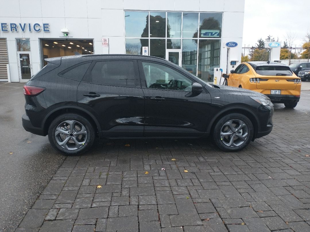 new 2025 Ford Escape car, priced at $46,944