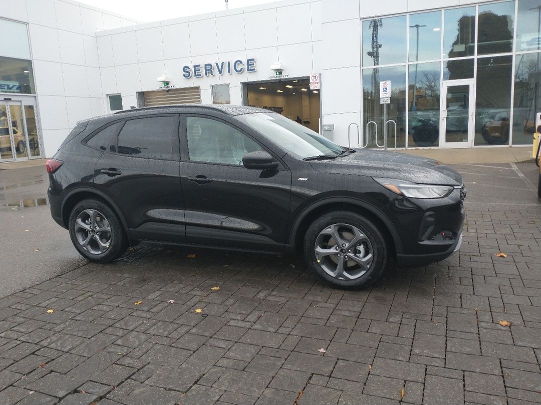 new 2025 Ford Escape car, priced at $46,944