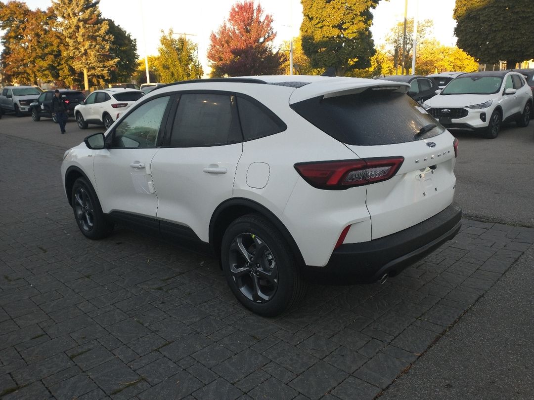 new 2025 Ford Escape car, priced at $47,394