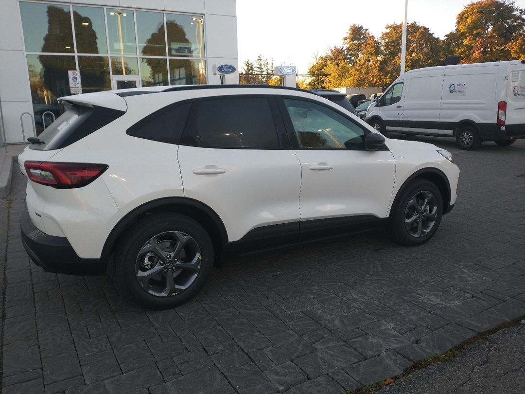 new 2025 Ford Escape car, priced at $47,394