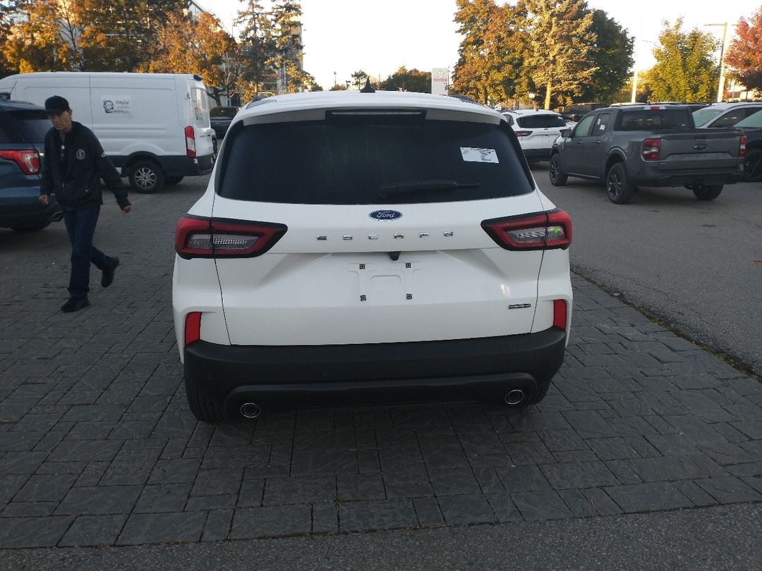 new 2025 Ford Escape car, priced at $47,394