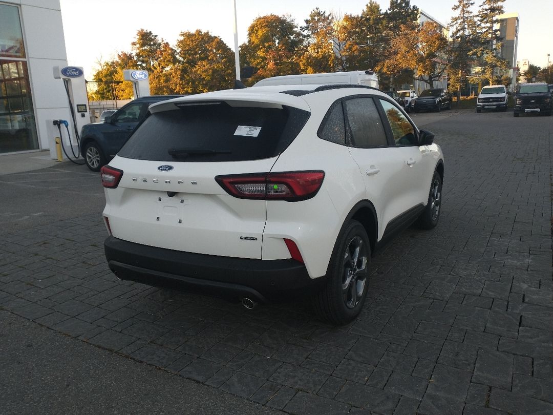 new 2025 Ford Escape car, priced at $47,394