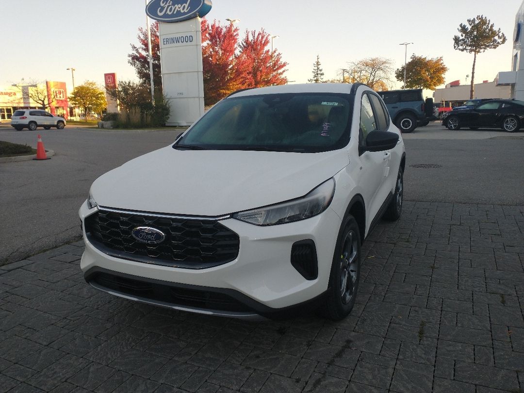 new 2025 Ford Escape car, priced at $47,394