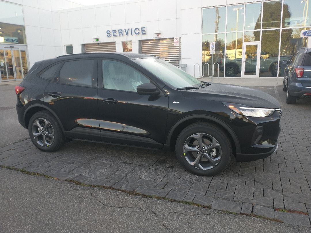 new 2025 Ford Escape car, priced at $46,594