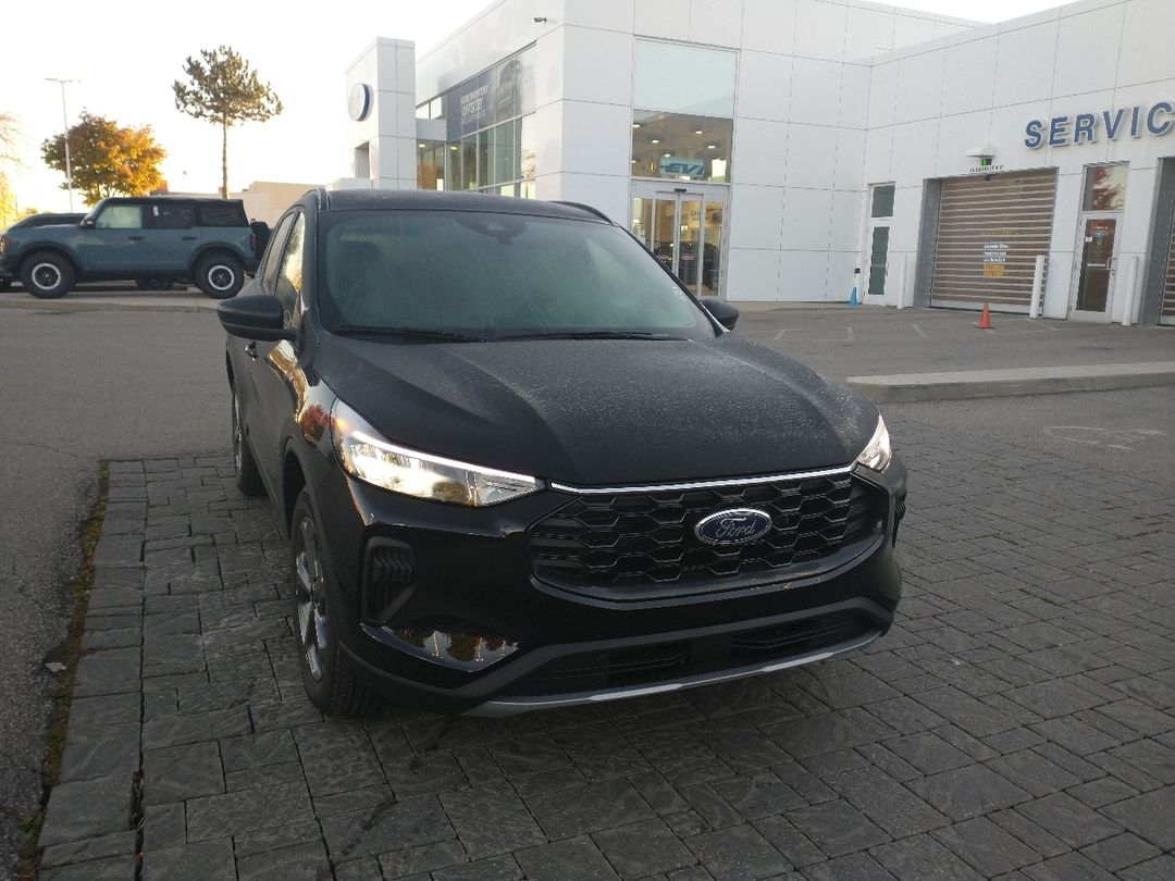 new 2025 Ford Escape car, priced at $46,594