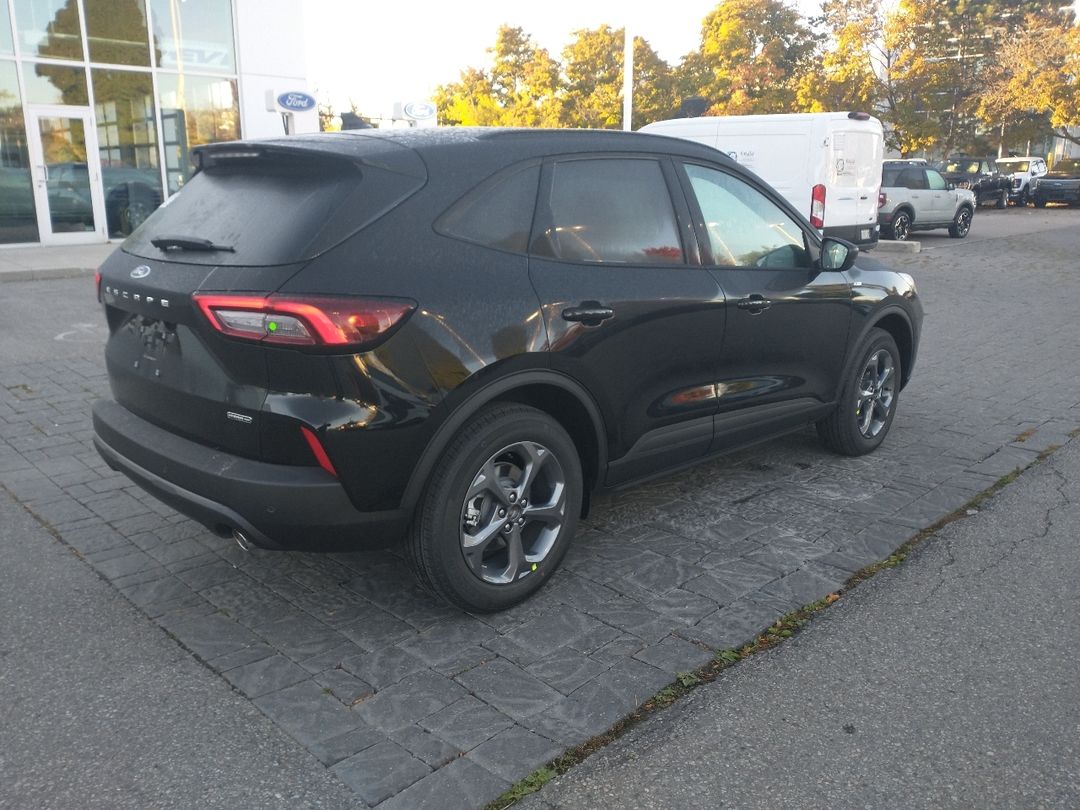 new 2025 Ford Escape car, priced at $46,594