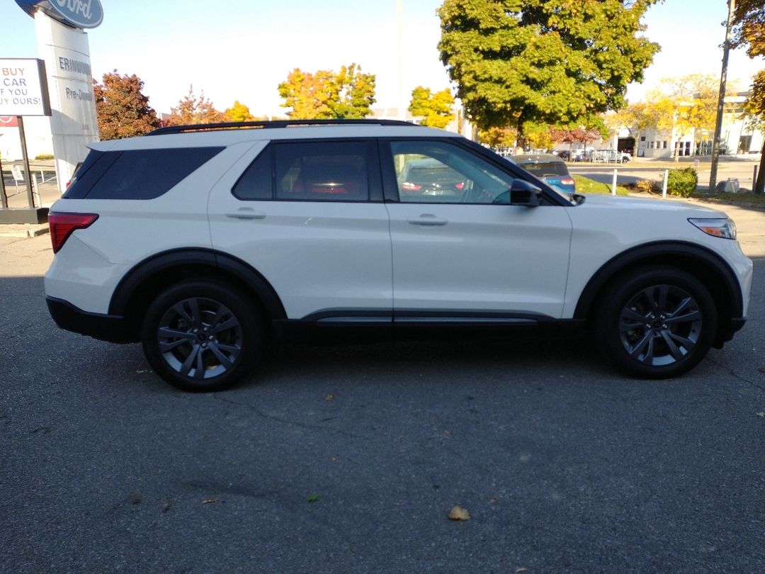 used 2022 Ford Explorer car, priced at $33,998