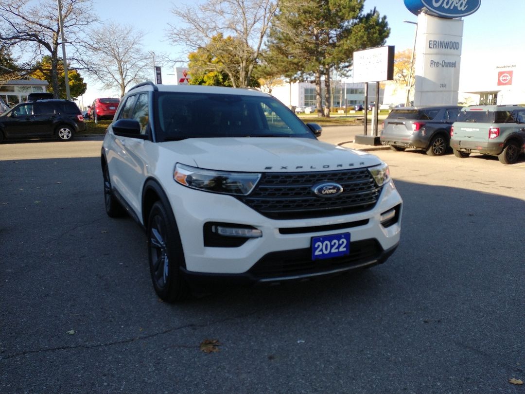 used 2022 Ford Explorer car, priced at $33,998