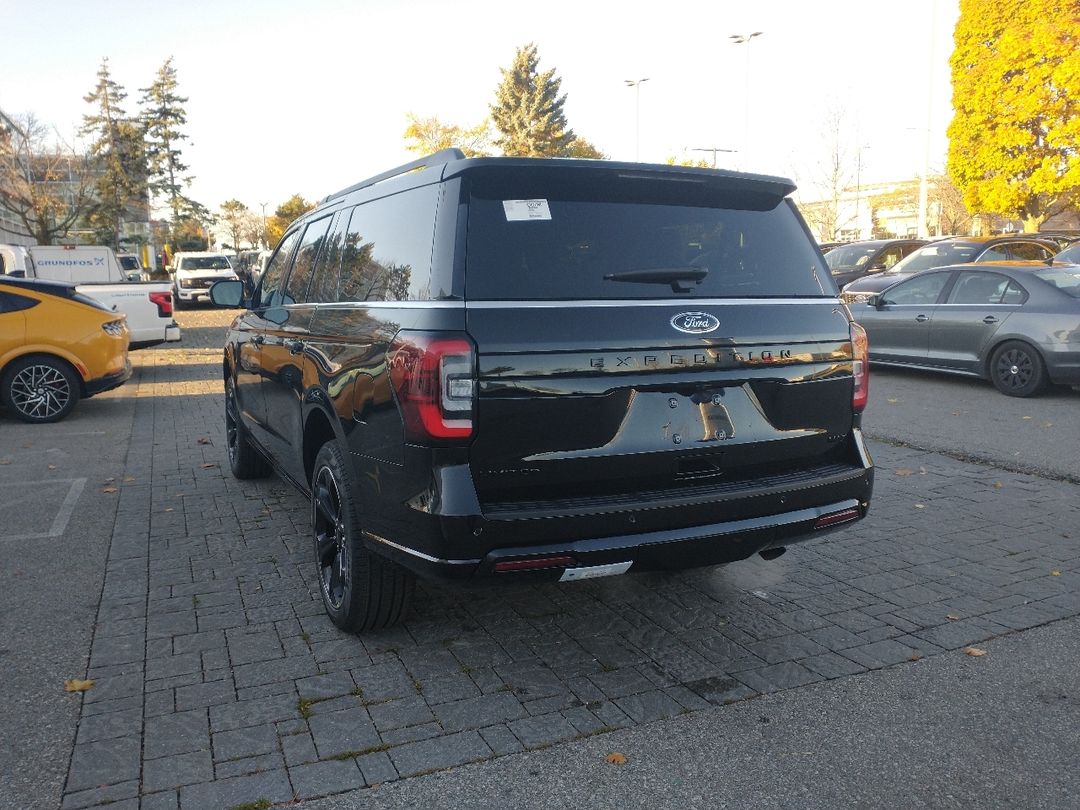 new 2024 Ford Expedition car, priced at $105,135