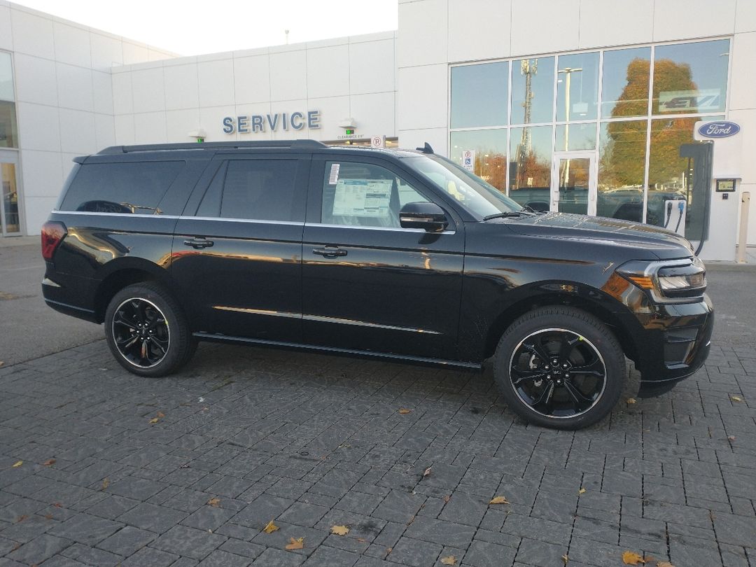 new 2024 Ford Expedition car, priced at $105,135