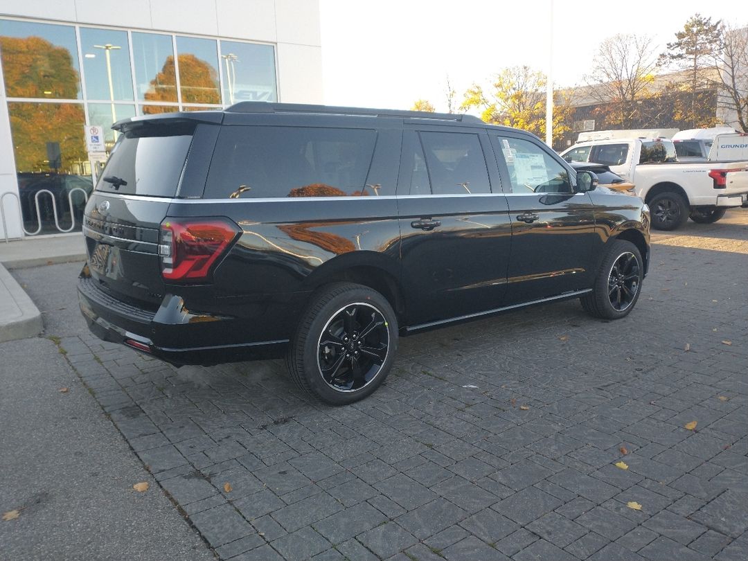 new 2024 Ford Expedition car, priced at $105,135