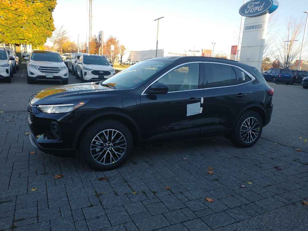 new 2025 Ford Escape car, priced at $46,494