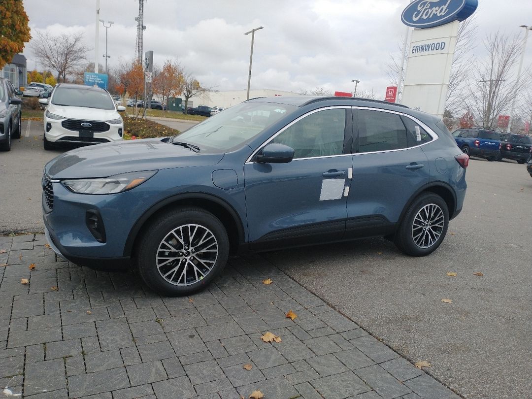 new 2025 Ford Escape car, priced at $46,494