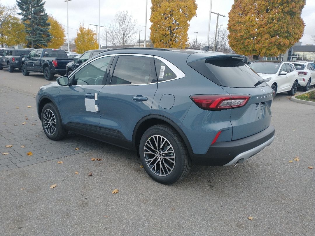 new 2025 Ford Escape car, priced at $46,494