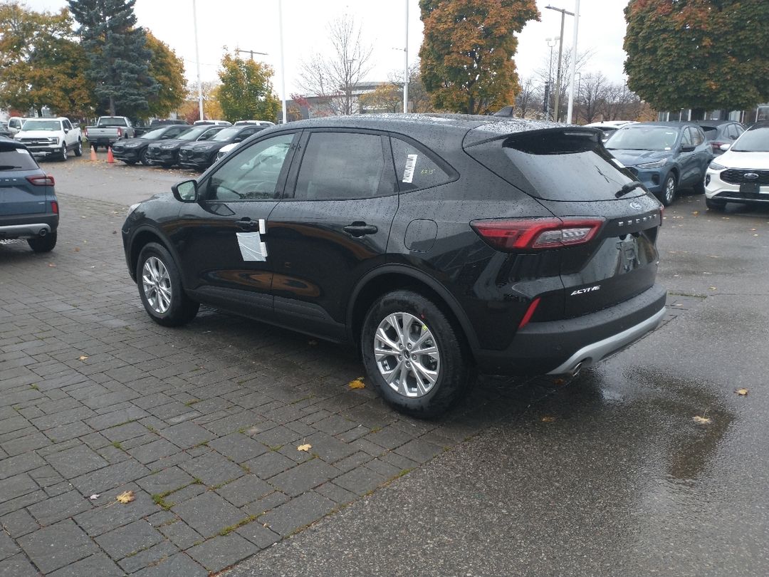 new 2025 Ford Escape car, priced at $39,244