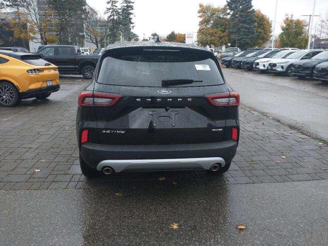 new 2025 Ford Escape car, priced at $39,244