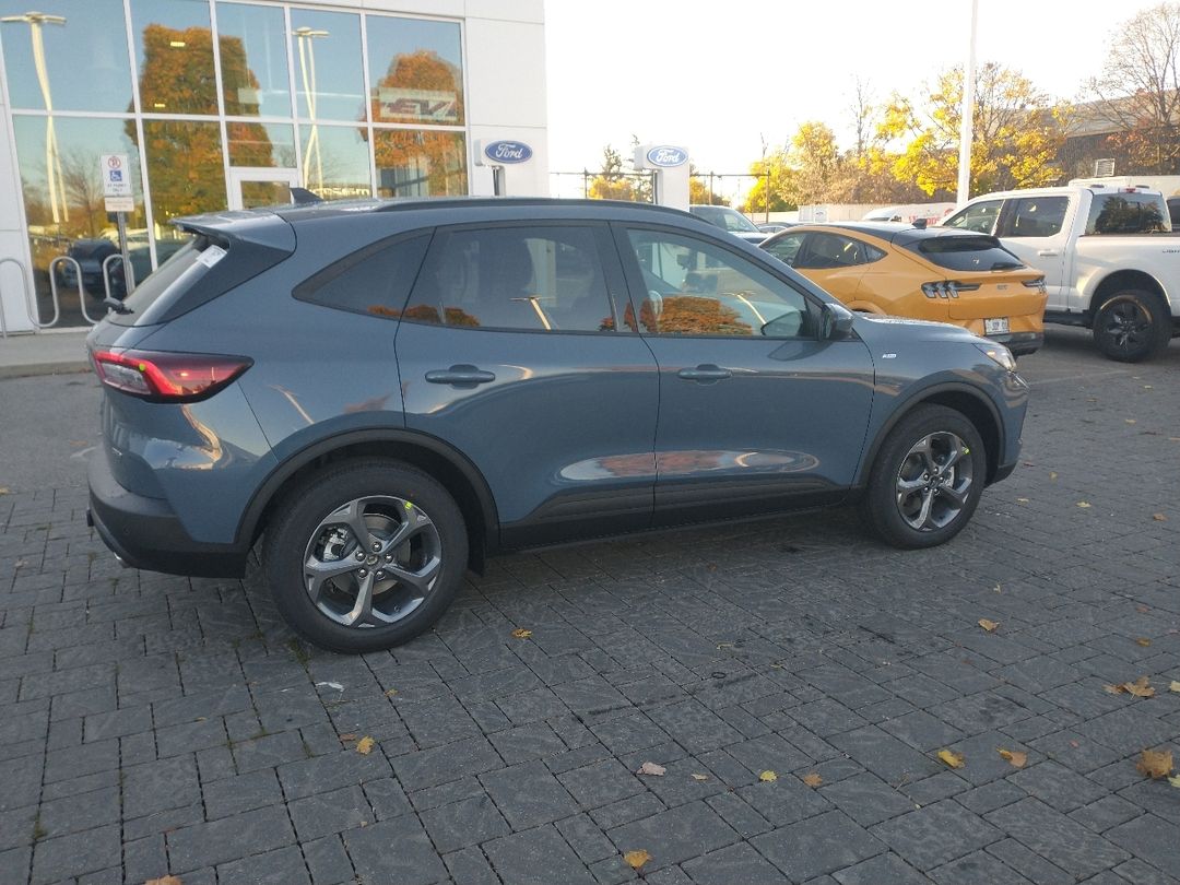 new 2025 Ford Escape car, priced at $47,794