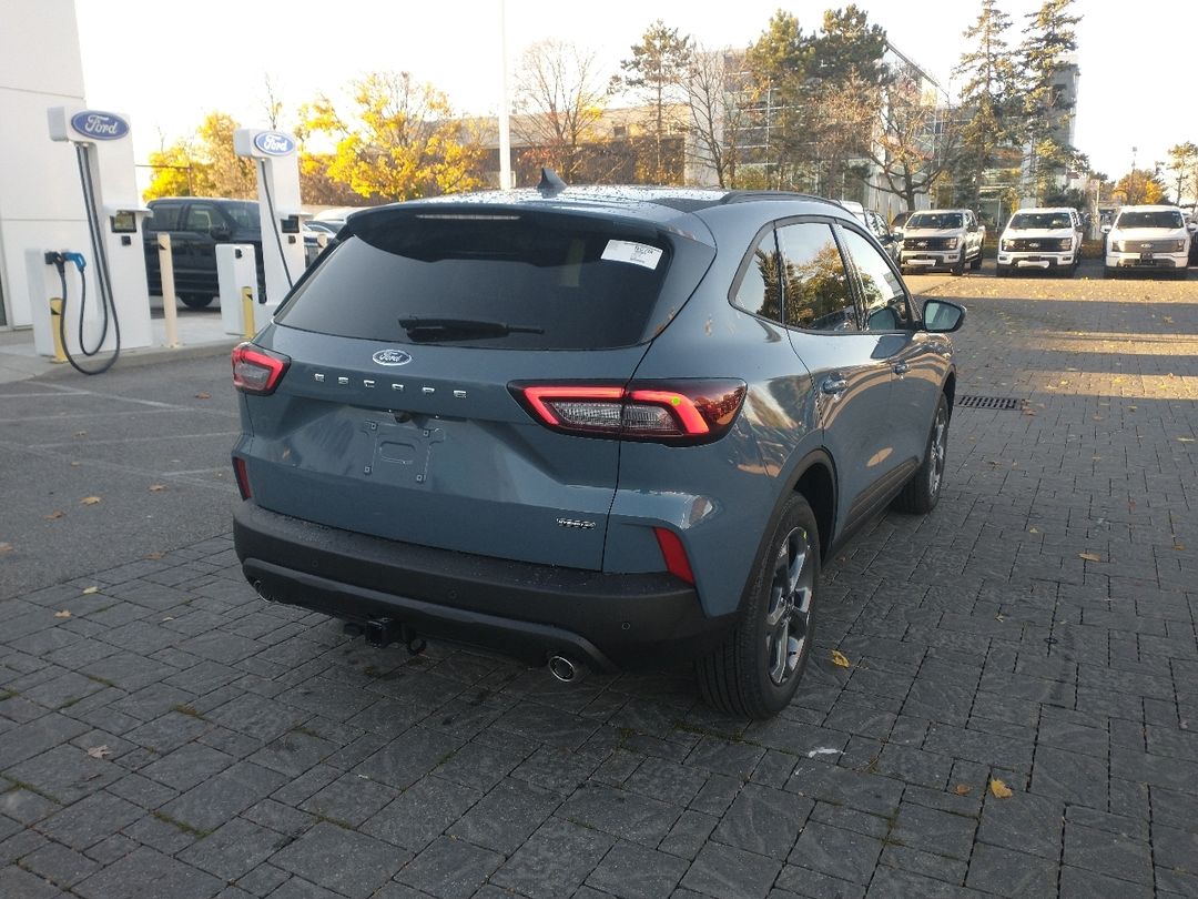 new 2025 Ford Escape car, priced at $47,794