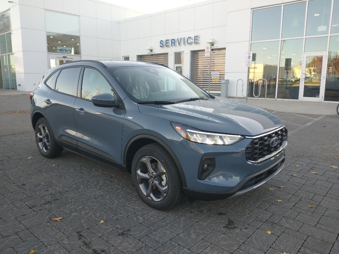 new 2025 Ford Escape car, priced at $47,794