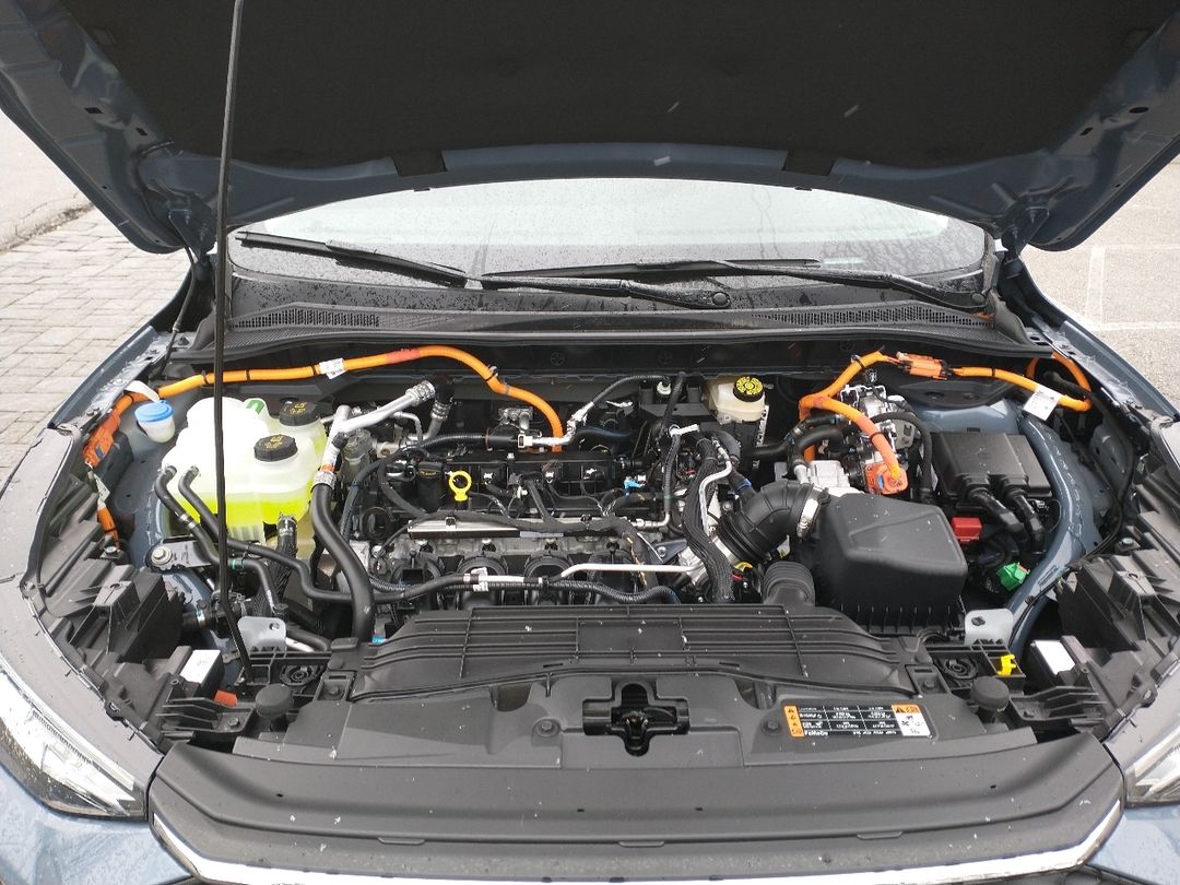 new 2025 Ford Escape car, priced at $44,594