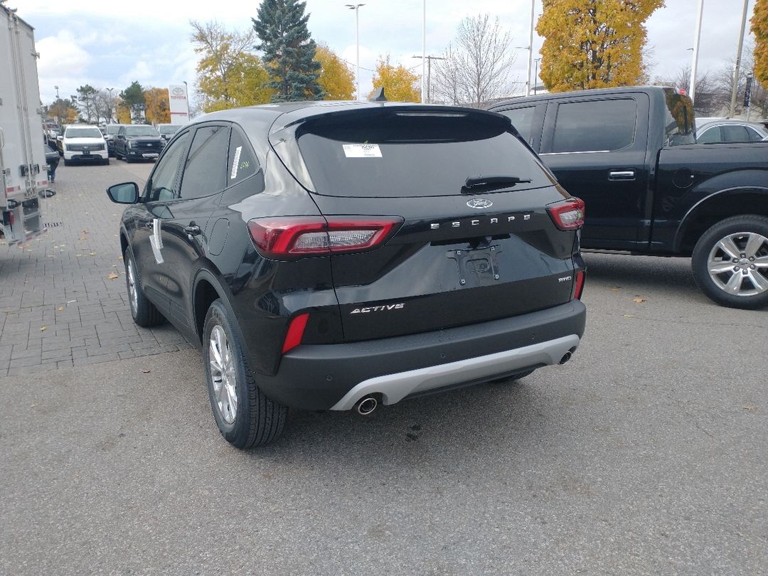 new 2025 Ford Escape car, priced at $38,594