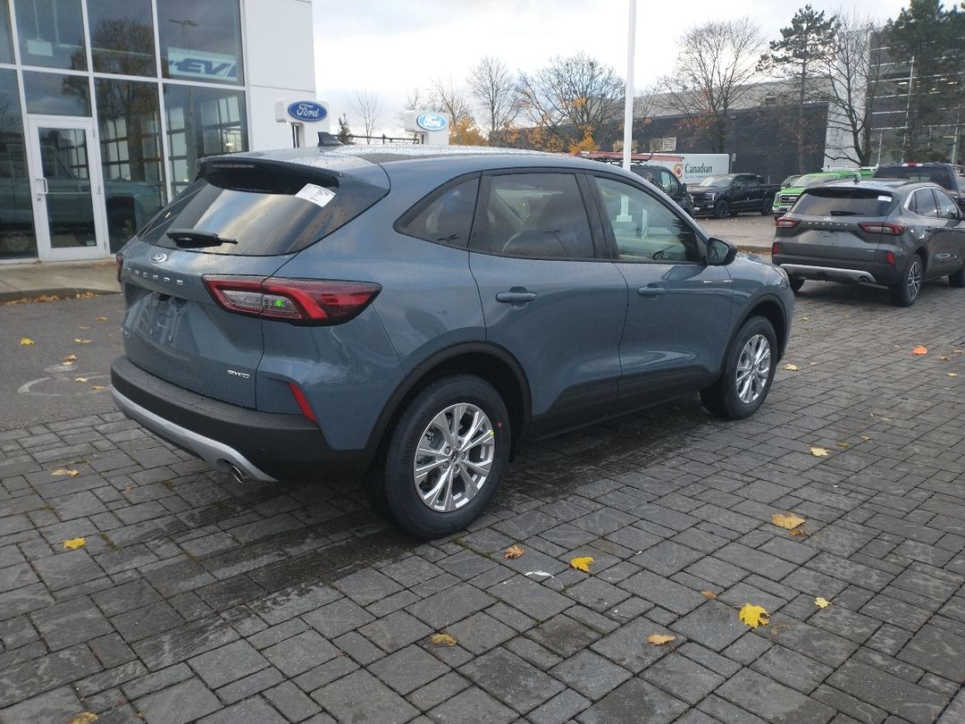 new 2025 Ford Escape car, priced at $36,443