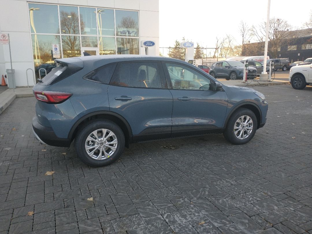 new 2025 Ford Escape car, priced at $35,693