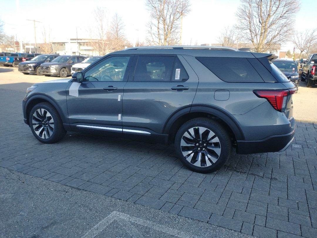 new 2025 Ford Explorer car, priced at $65,830