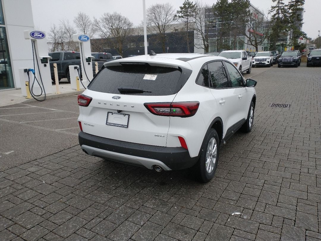 new 2025 Ford Escape car, priced at $36,194