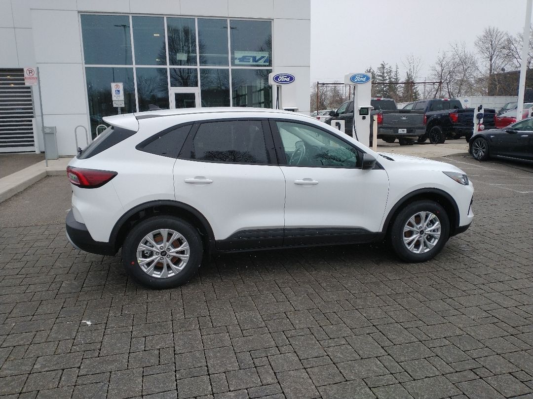 new 2025 Ford Escape car, priced at $36,194