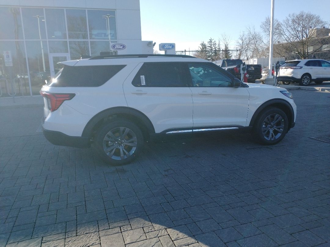 new 2025 Ford Explorer car, priced at $59,079