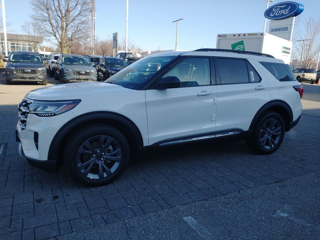 new 2025 Ford Explorer car, priced at $59,079