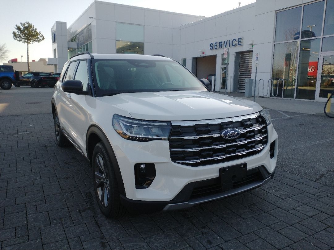 new 2025 Ford Explorer car, priced at $59,079