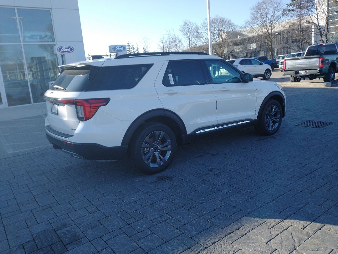 new 2025 Ford Explorer car, priced at $59,079